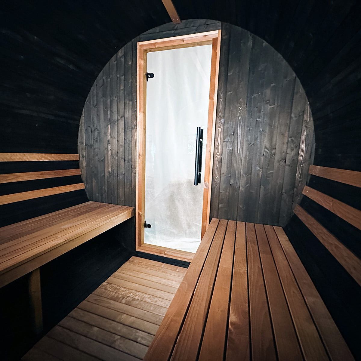 Thermory Ignite No 62 barrel sauna — interior view 12