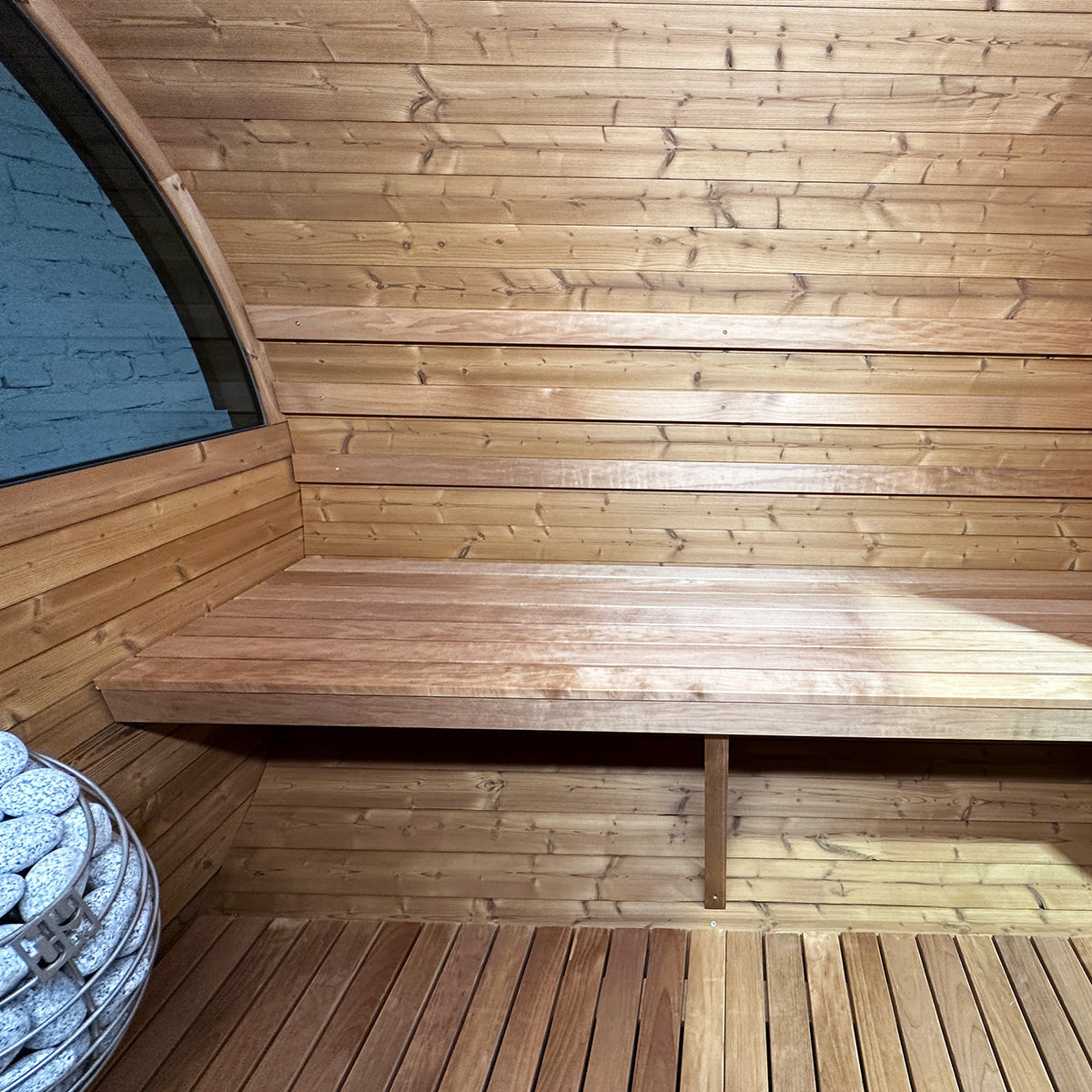 Thermory Ignite No 52 barrel sauna — interior view 11