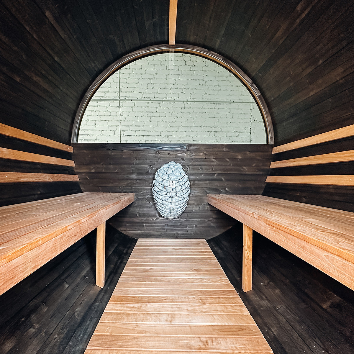 Thermory Ignite No 62 barrel sauna — interior view 11