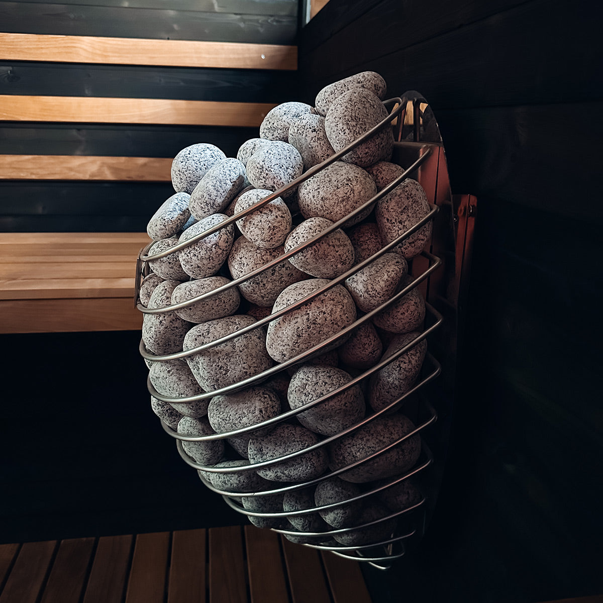 Thermory Ignite No 62 barrel sauna — interior view 2