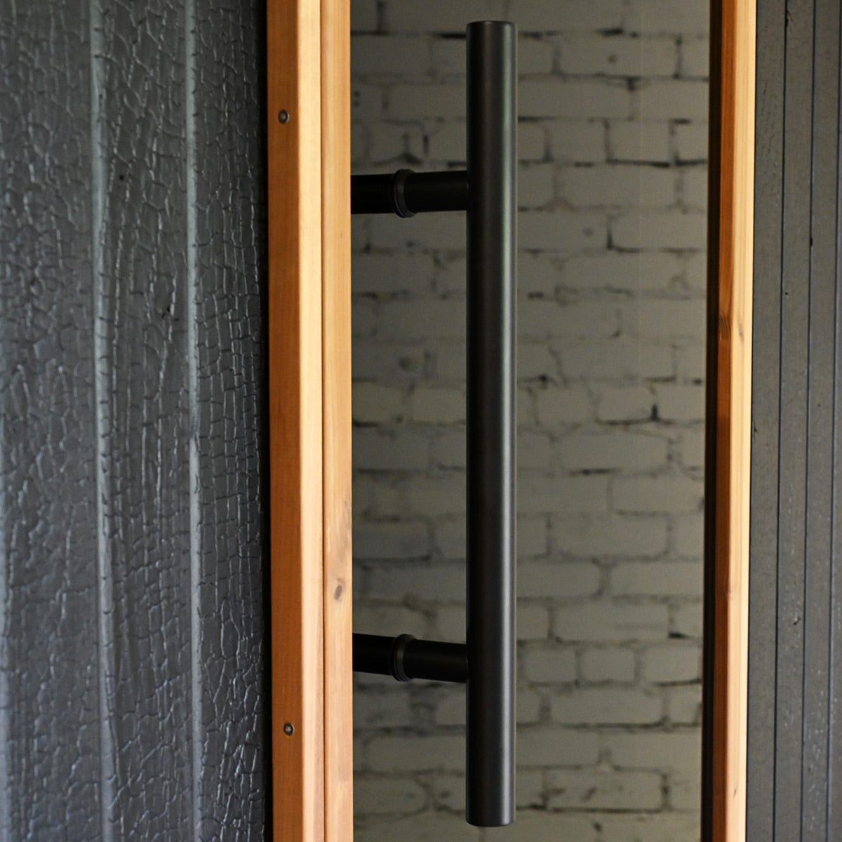 Thermory Ignite No 62 barrel sauna — exterior view 3